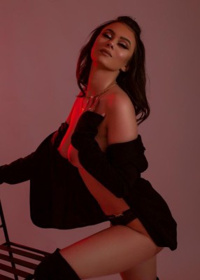 Проститутка Агата