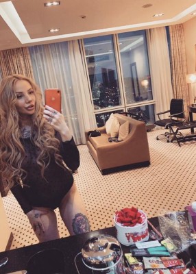 Проститутка Лола